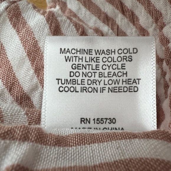 Jane & Delancey Striped Button Front Women's Short Sleeve Top Size Medium - Picture 10 of 11